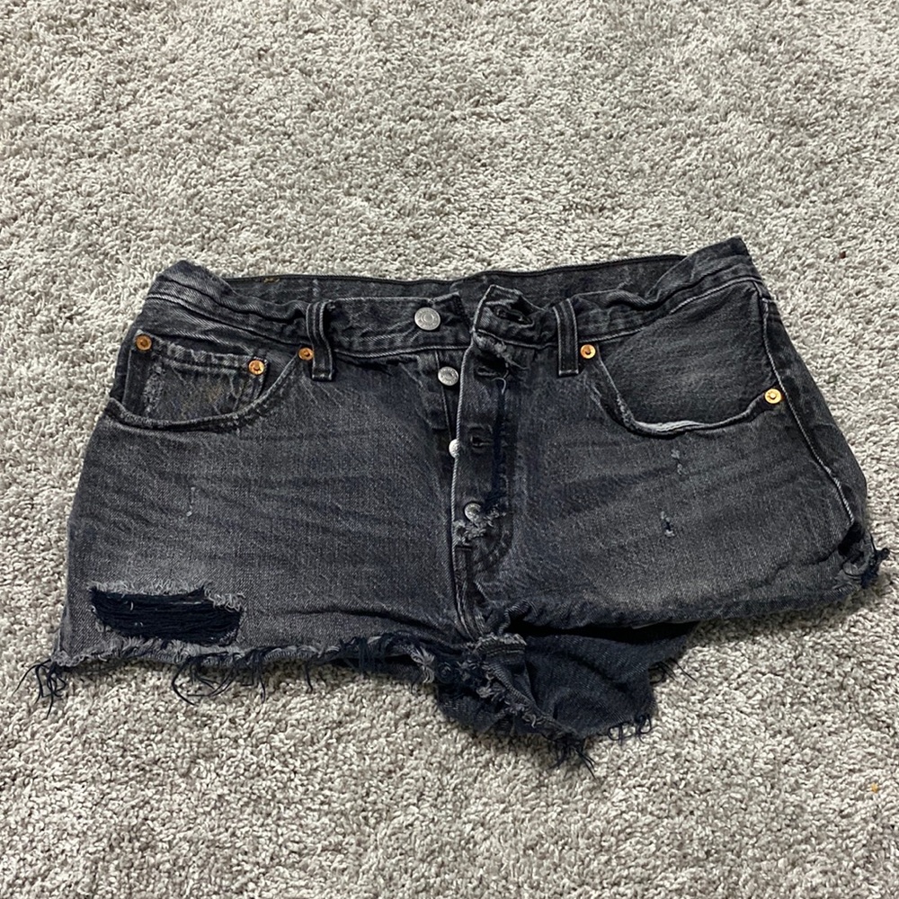 Levi’s 501 Jean Shorts. Size W30